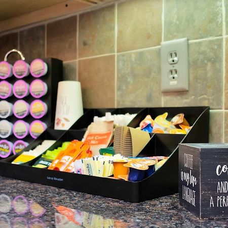 Modern Condo Near Texas Medical Center W Free Parking 휴스턴 외부 사진