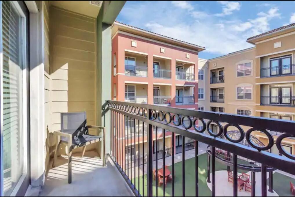 Modern Condo Near Texas Medical Center W Free Parking 휴스턴 외부 사진