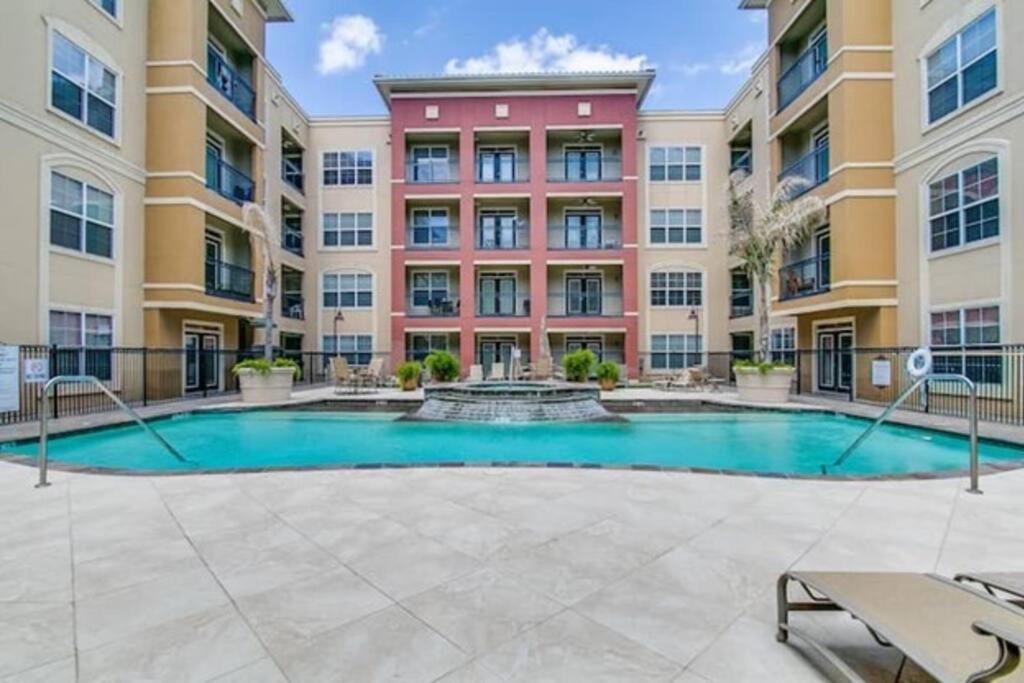 Modern Condo Near Texas Medical Center W Free Parking 휴스턴 외부 사진