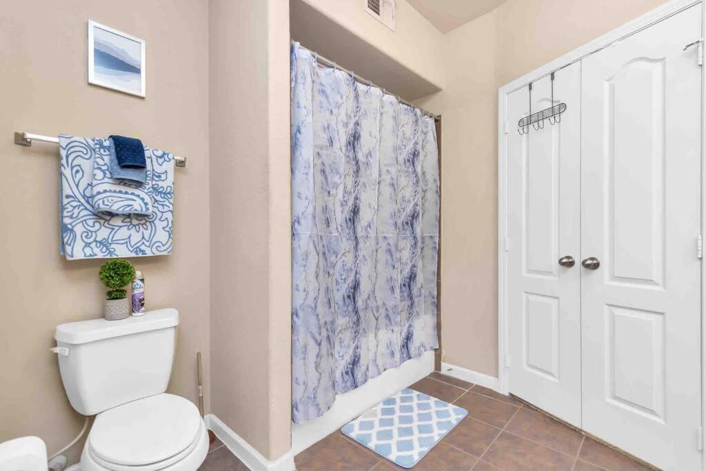 Modern Condo Near Texas Medical Center W Free Parking 휴스턴 외부 사진